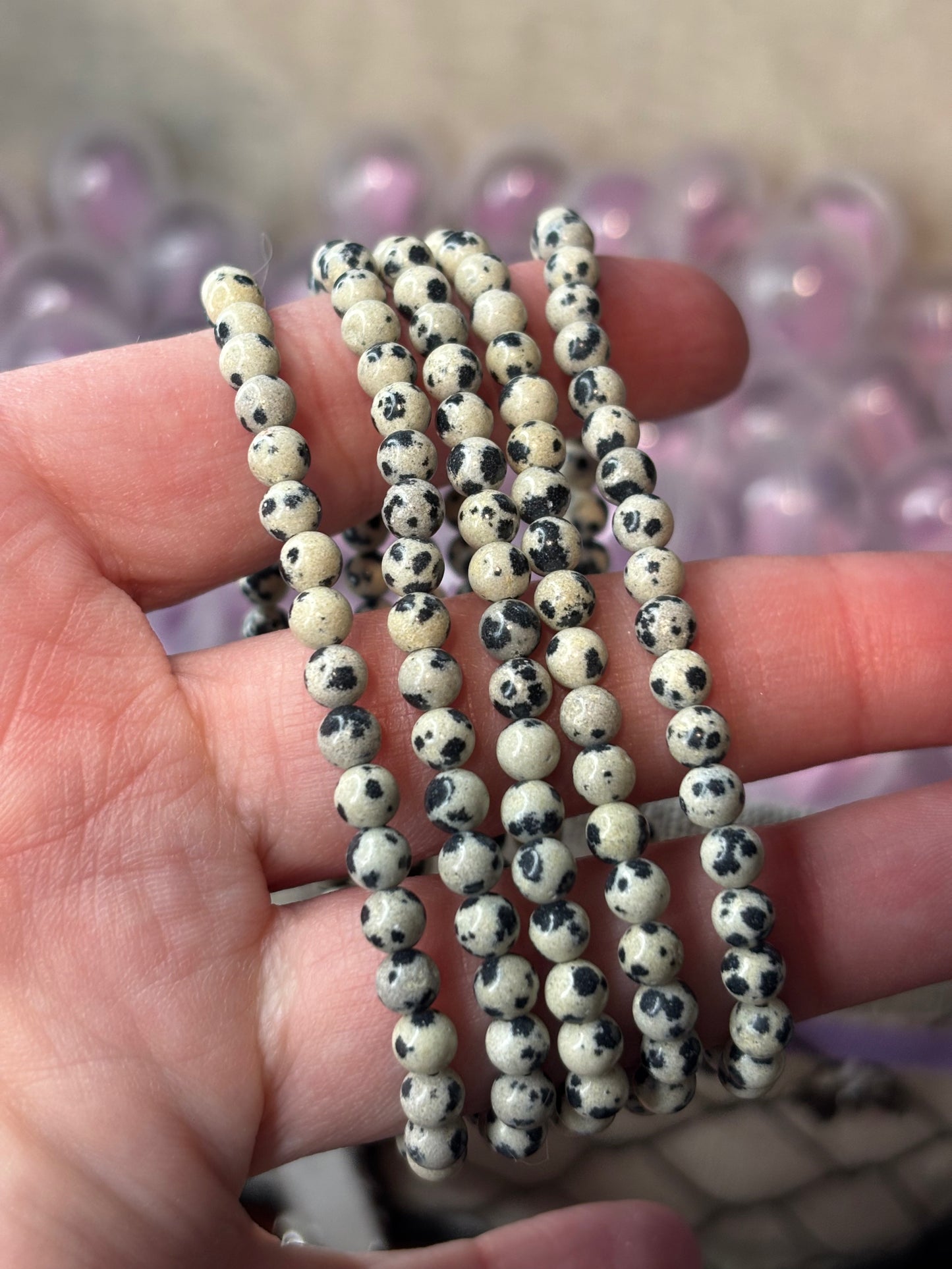 Dalmation Jasper- Bracelet 4 mm