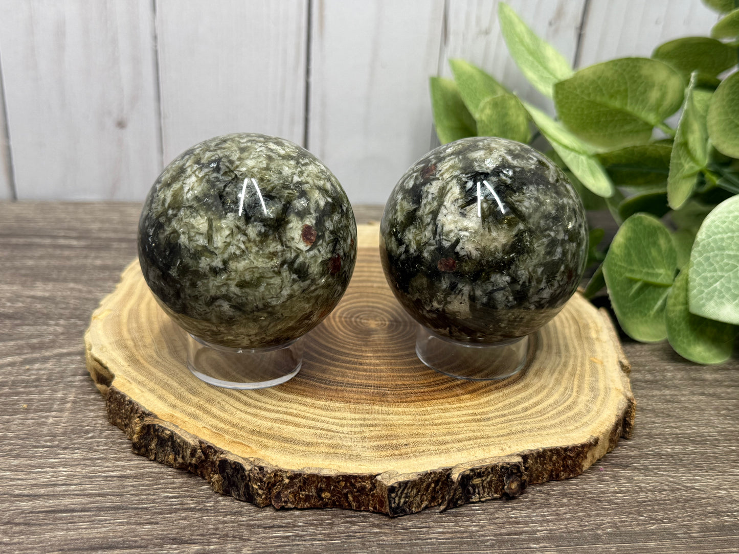 Green Mica Sphere