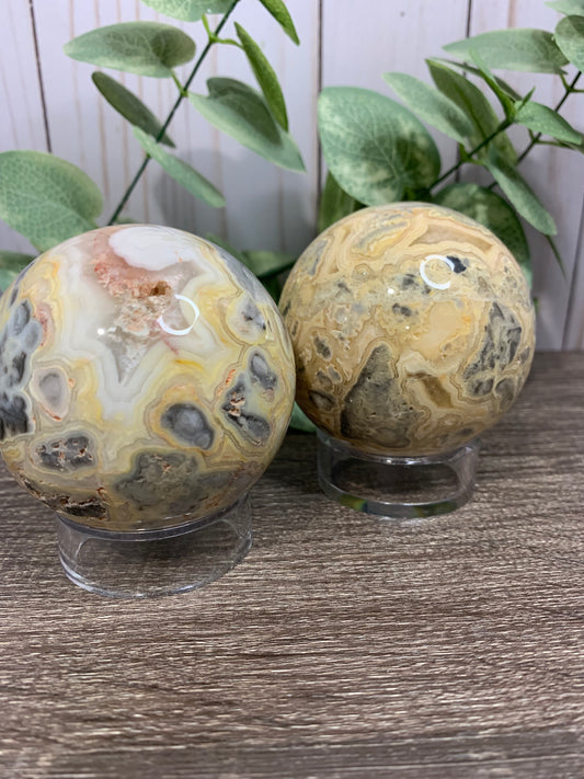 Lace Agate Spheres