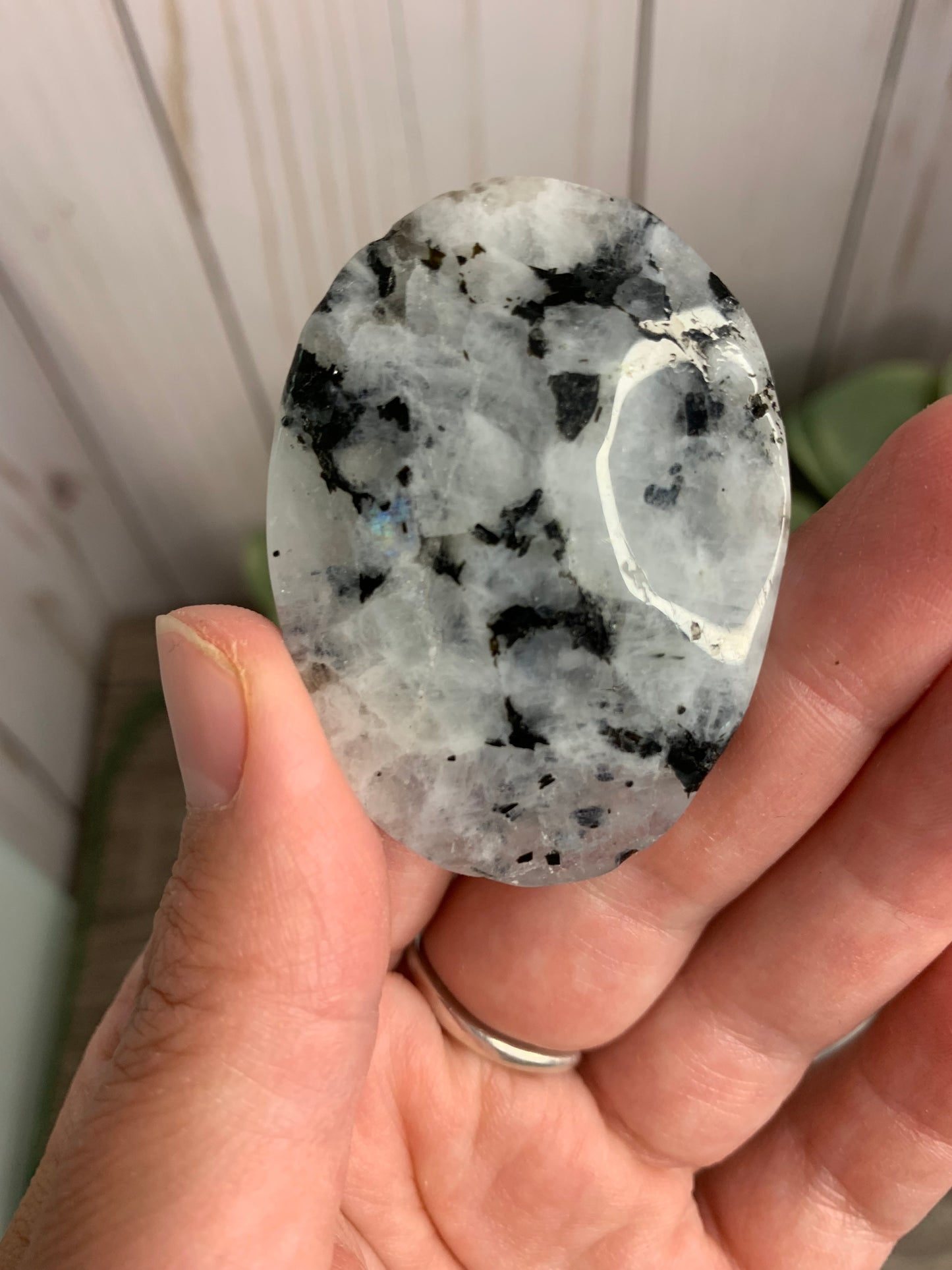 Moonstone Palm Stone