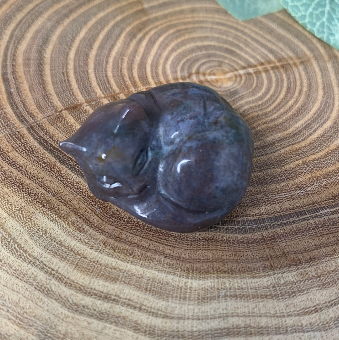 Sleeping Cat Carving - Small