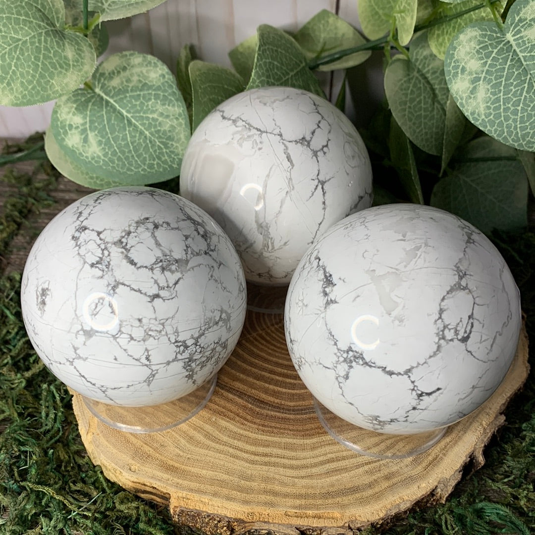 Howlite Spheres