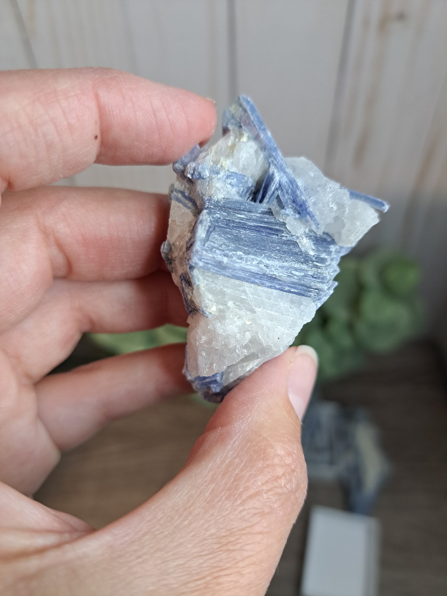 Kyanite Raw