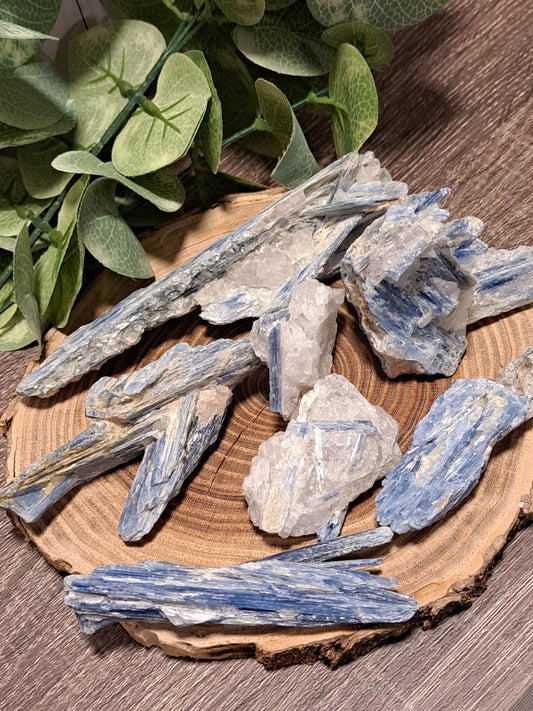 Kyanite Raw
