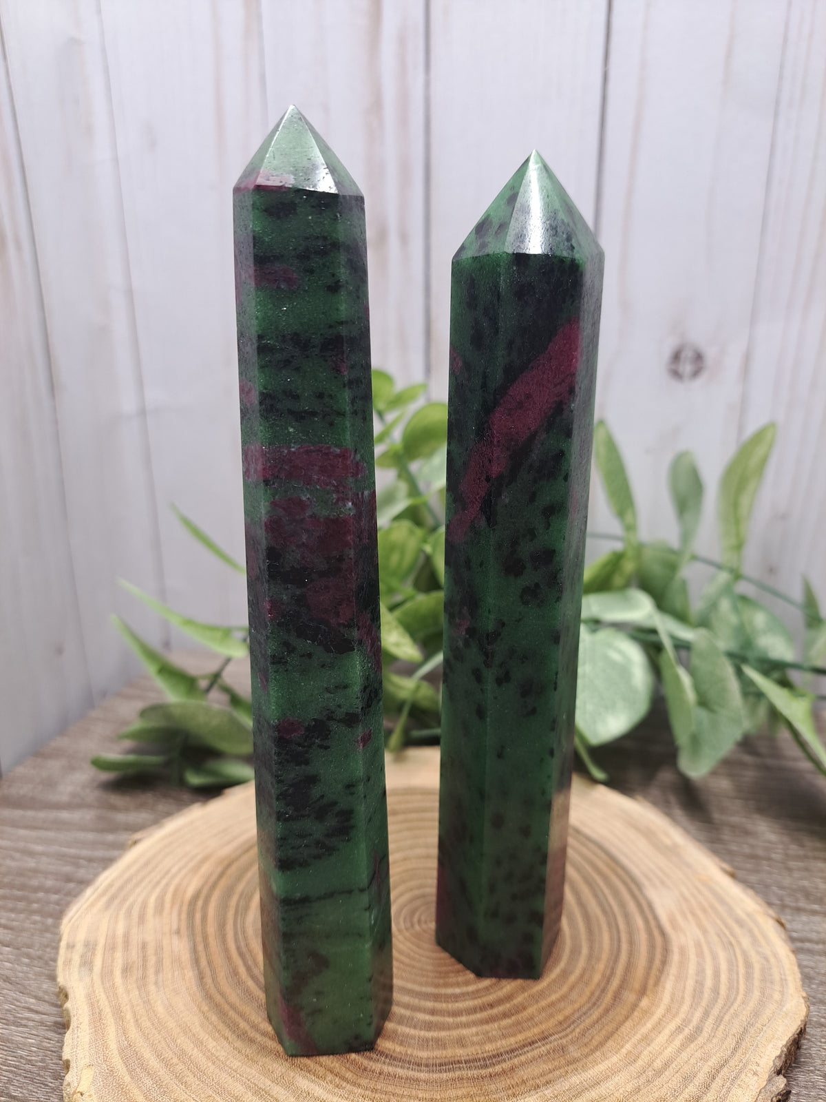 Ruby Zoisite Towers - Large