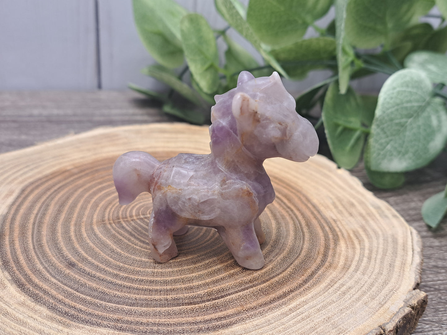 Horse Carving - Dream Amethyst