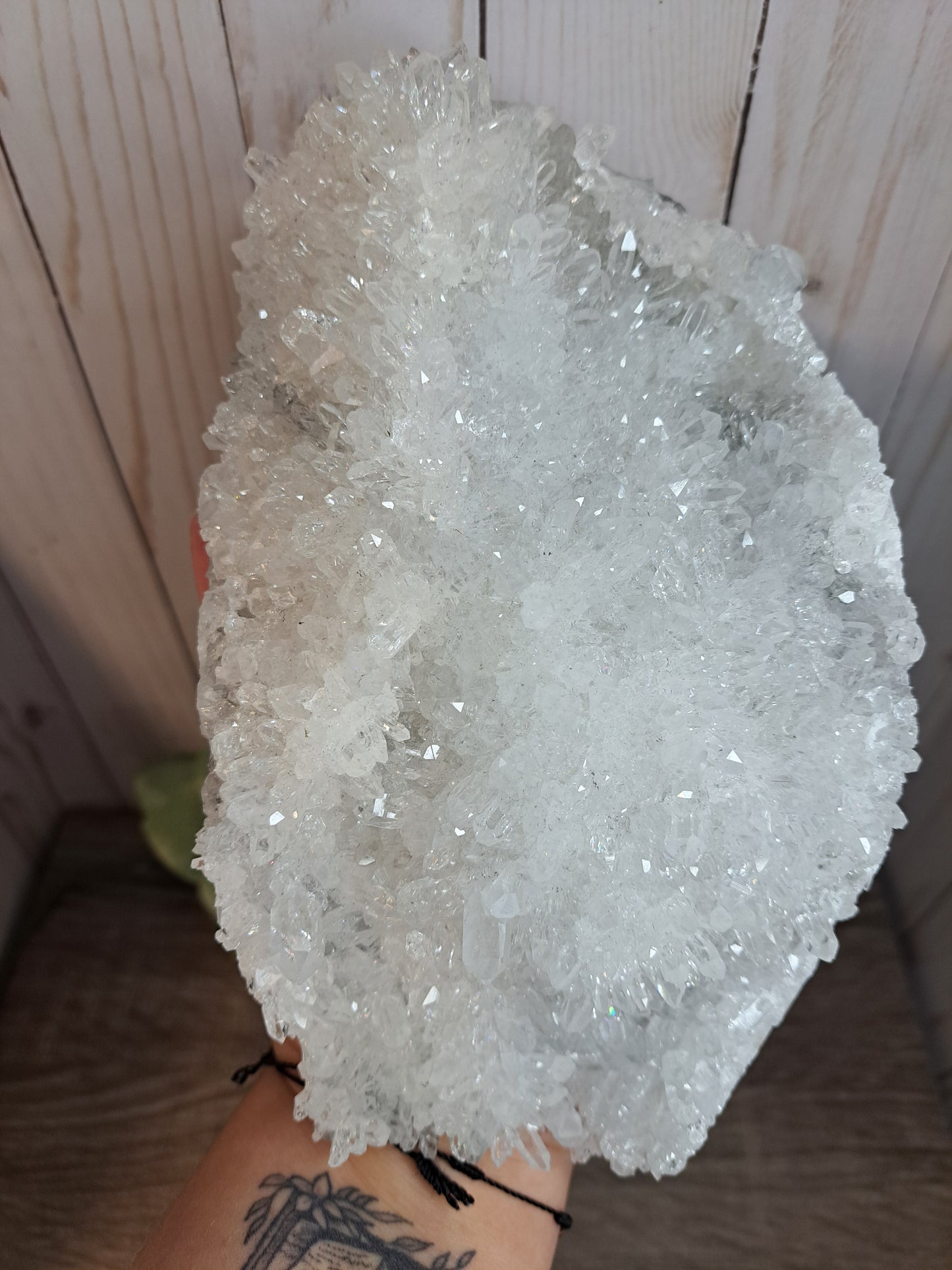 Chrysanthemum Quartz - Statement Cluster