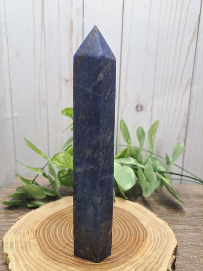 Sodalite Tower - Large