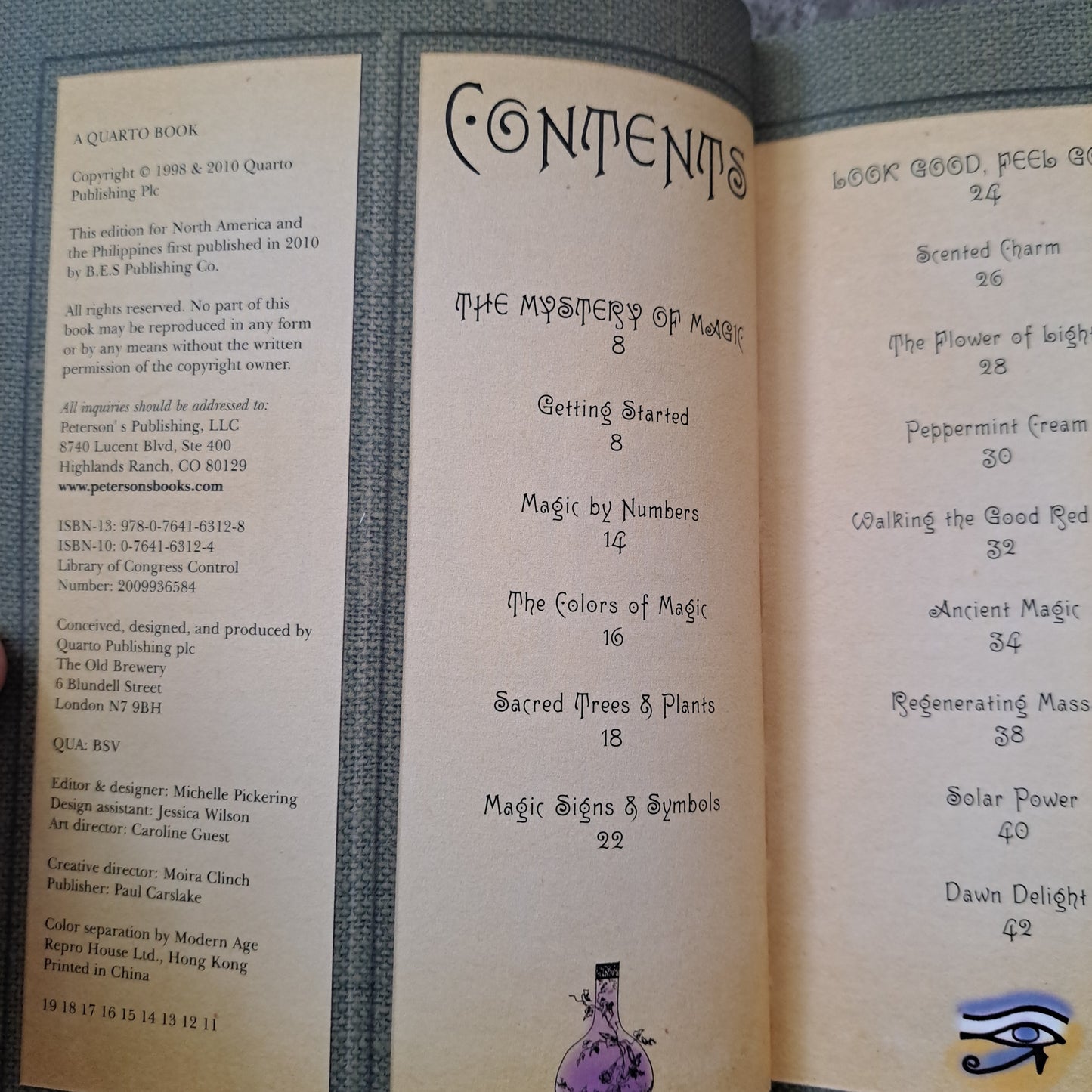 The Book of Spells (Vintage Edition)