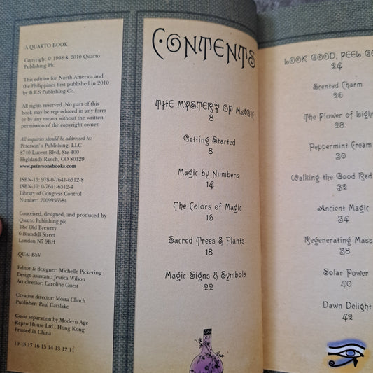 The Book of Spells (Vintage Edition)