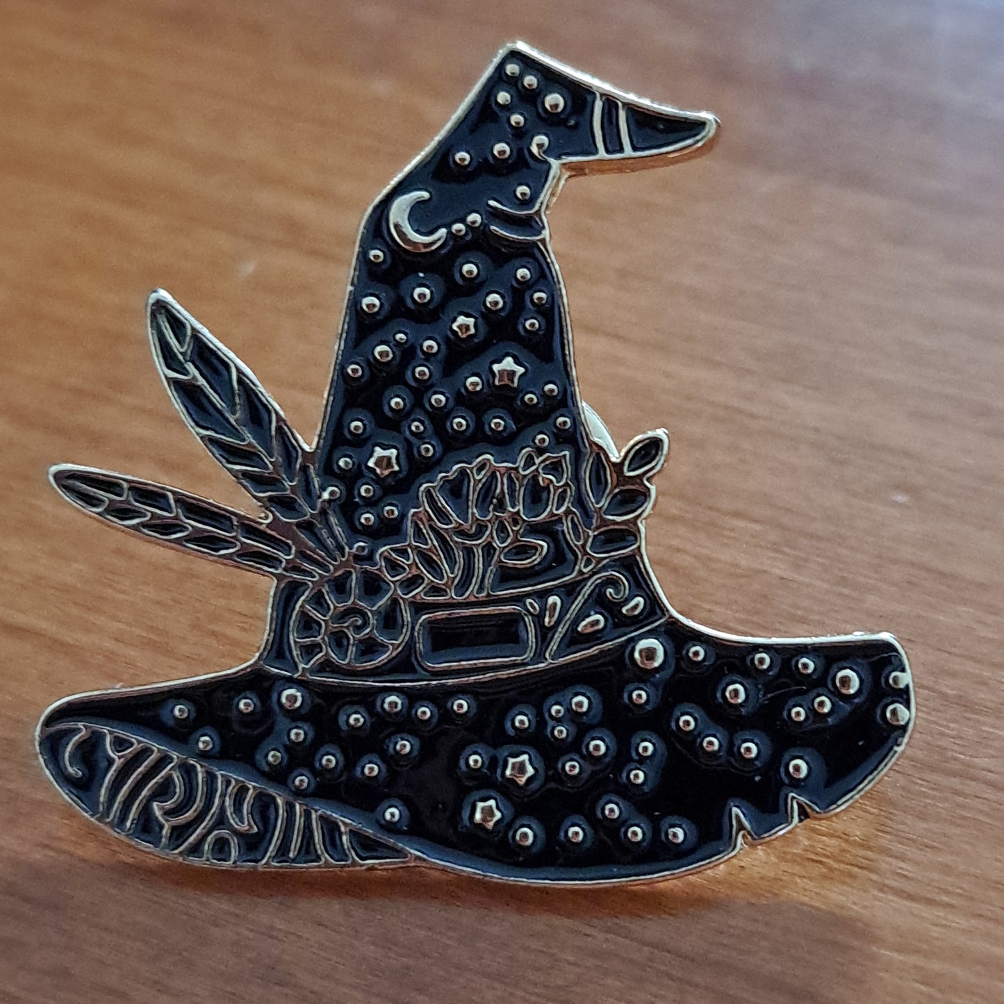 Witch Hat With Feathers, Black Pin