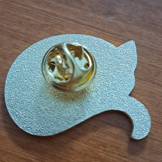 Cat Curled Up Pin - Gold