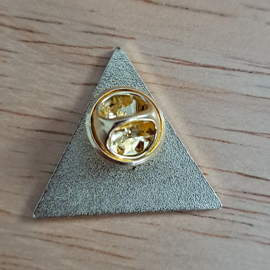 Mountain Scene, Triangle Pin