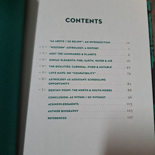 A Little Bit of Astrology: An Introduction to the Zodiac (Little Bit Series)