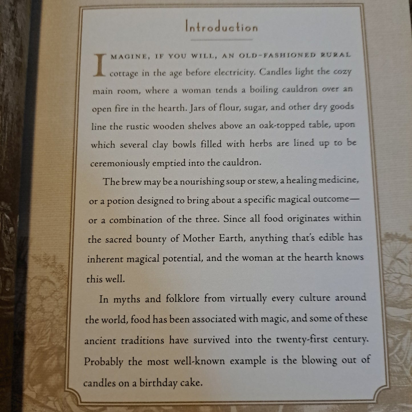 Wiccan Kitchen: A Guide to Magical Cooking & Recipes (The Modern-Day Witch, Bk. 7)