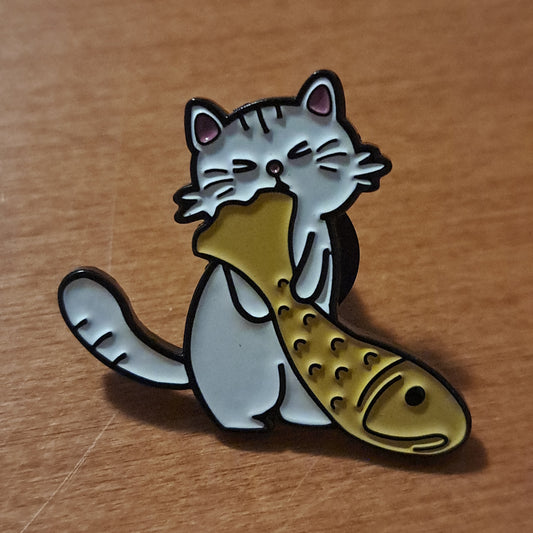 Cat with Fish Pin