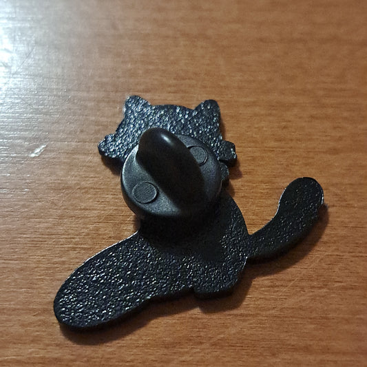 Cat with Fish Pin