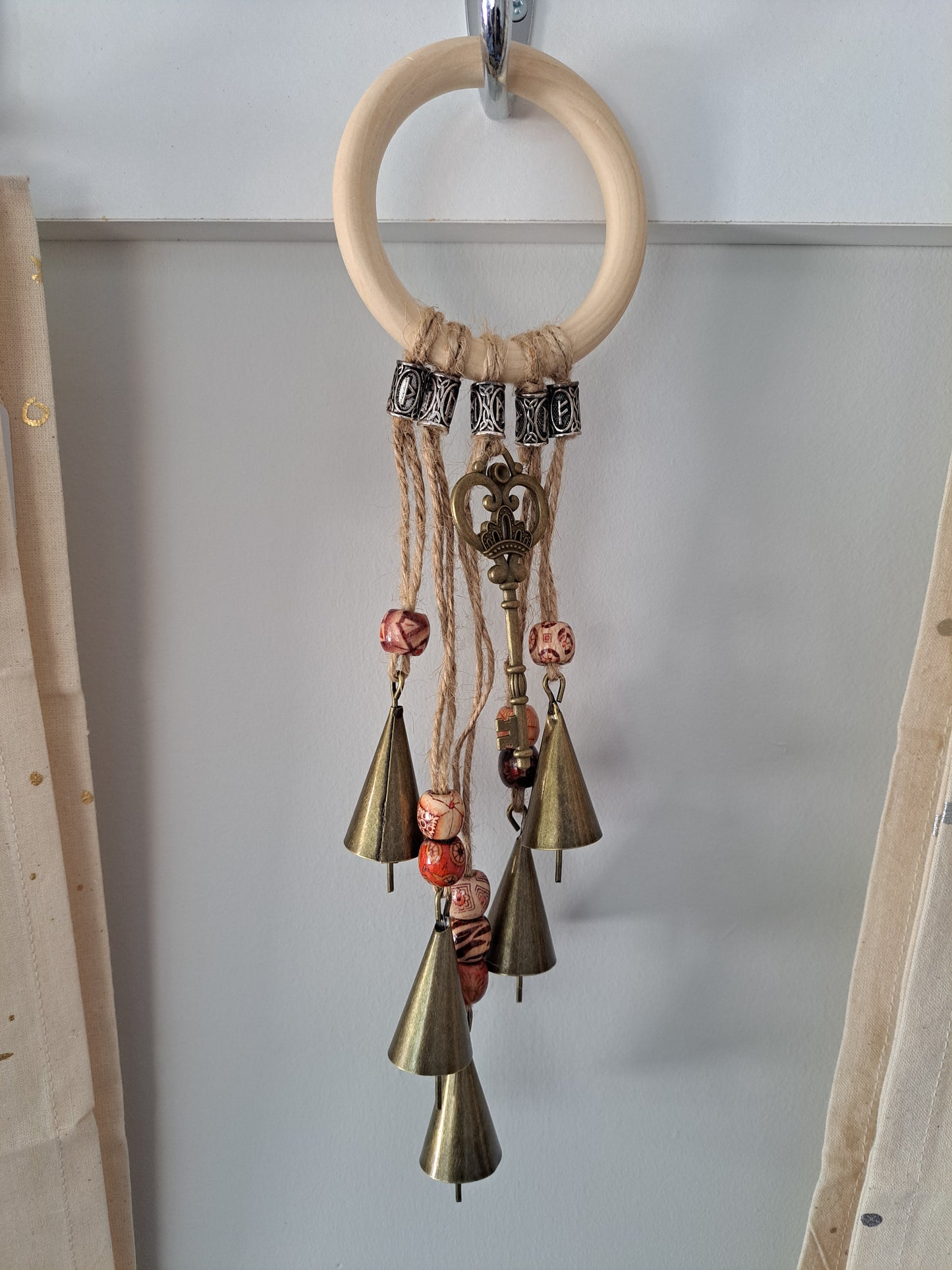 Witch Bells for Home Protection, Handmade Witchy Decor for Attracts Positive and Drive Out Negative, Boho Door Handle Garden Patio Magic Bell Beads Wicca Supplies, Hanging Bells