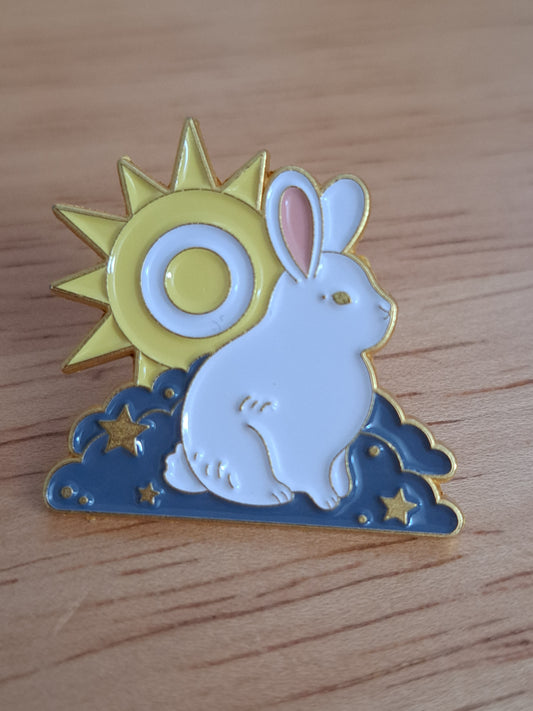 Rabbit With Sun Pin - White