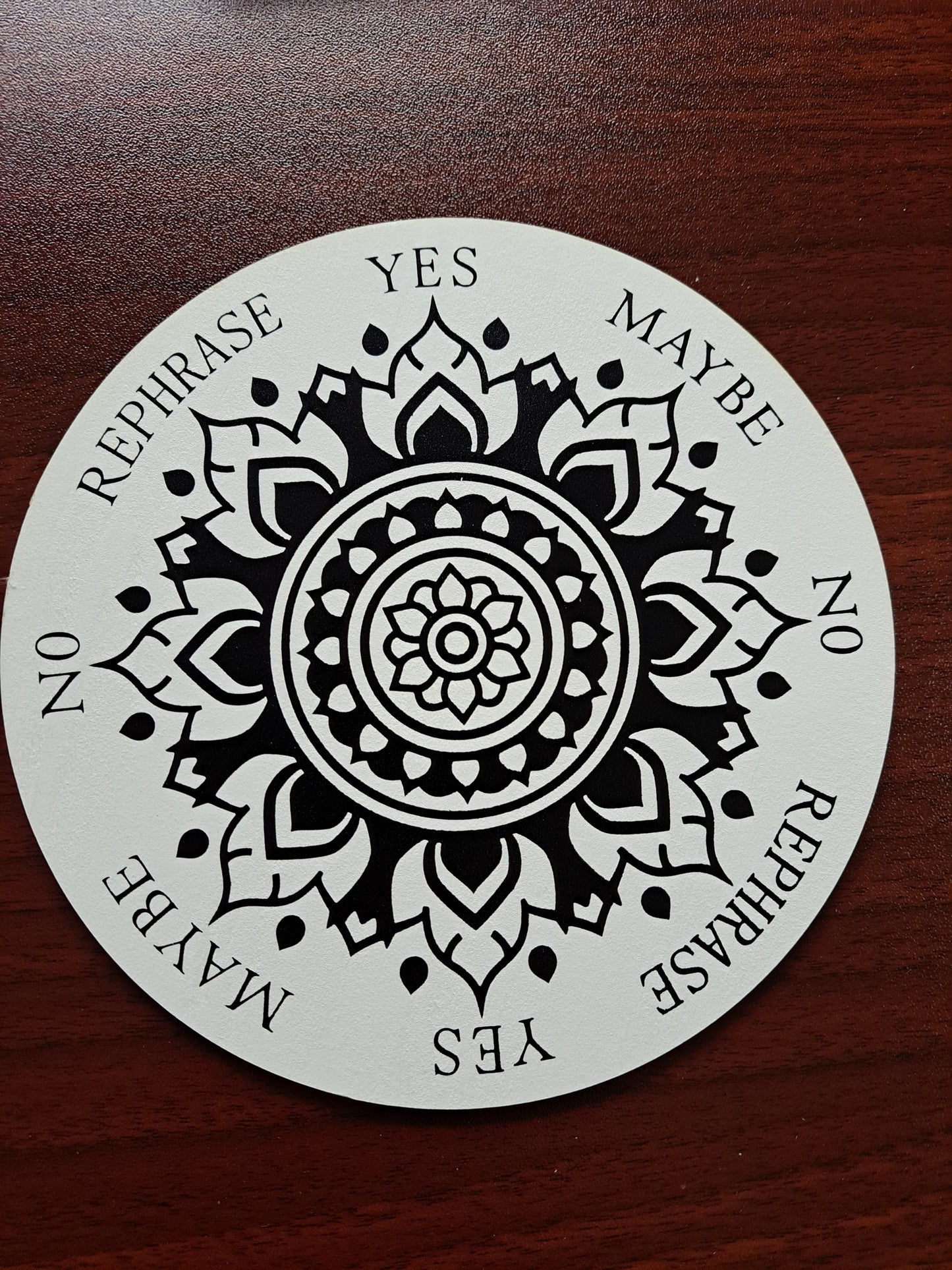 Pendulum Board - Mandala Flower White