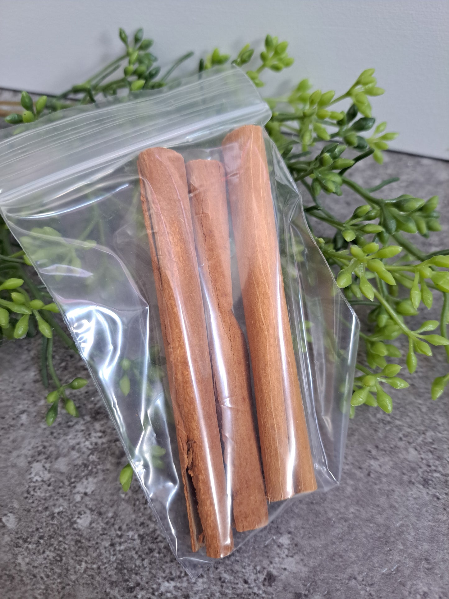 Cinnamon Sticks, 3 pack - Magick Herbs (Bagged)