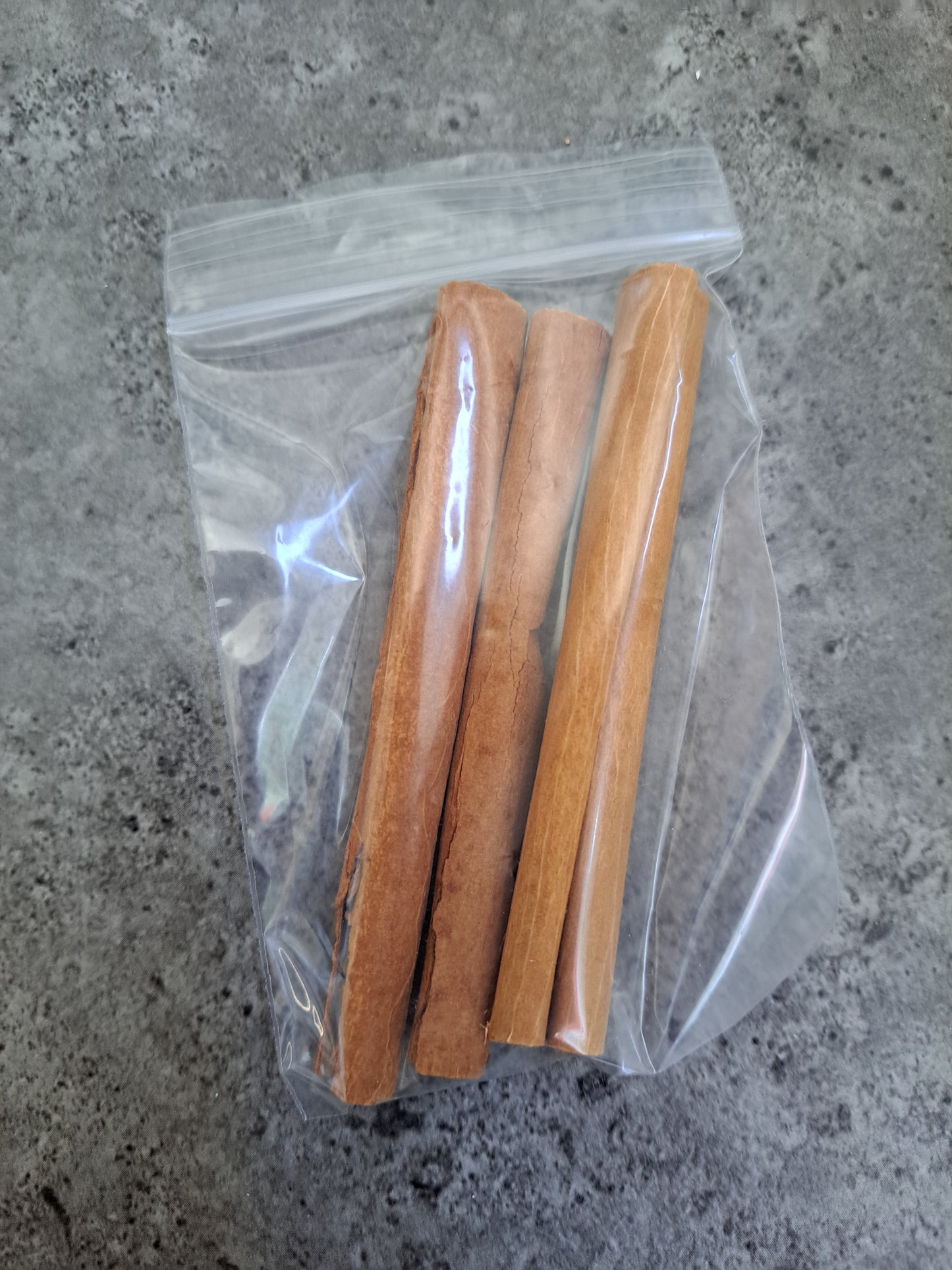 Cinnamon Sticks, 3 pack - Magick Herbs (Bagged)