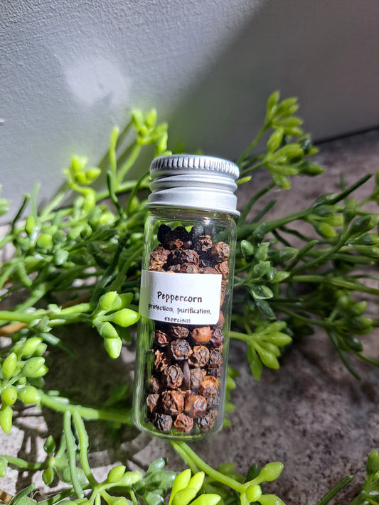 Peppercorn - Magick Herbs (Bagged)