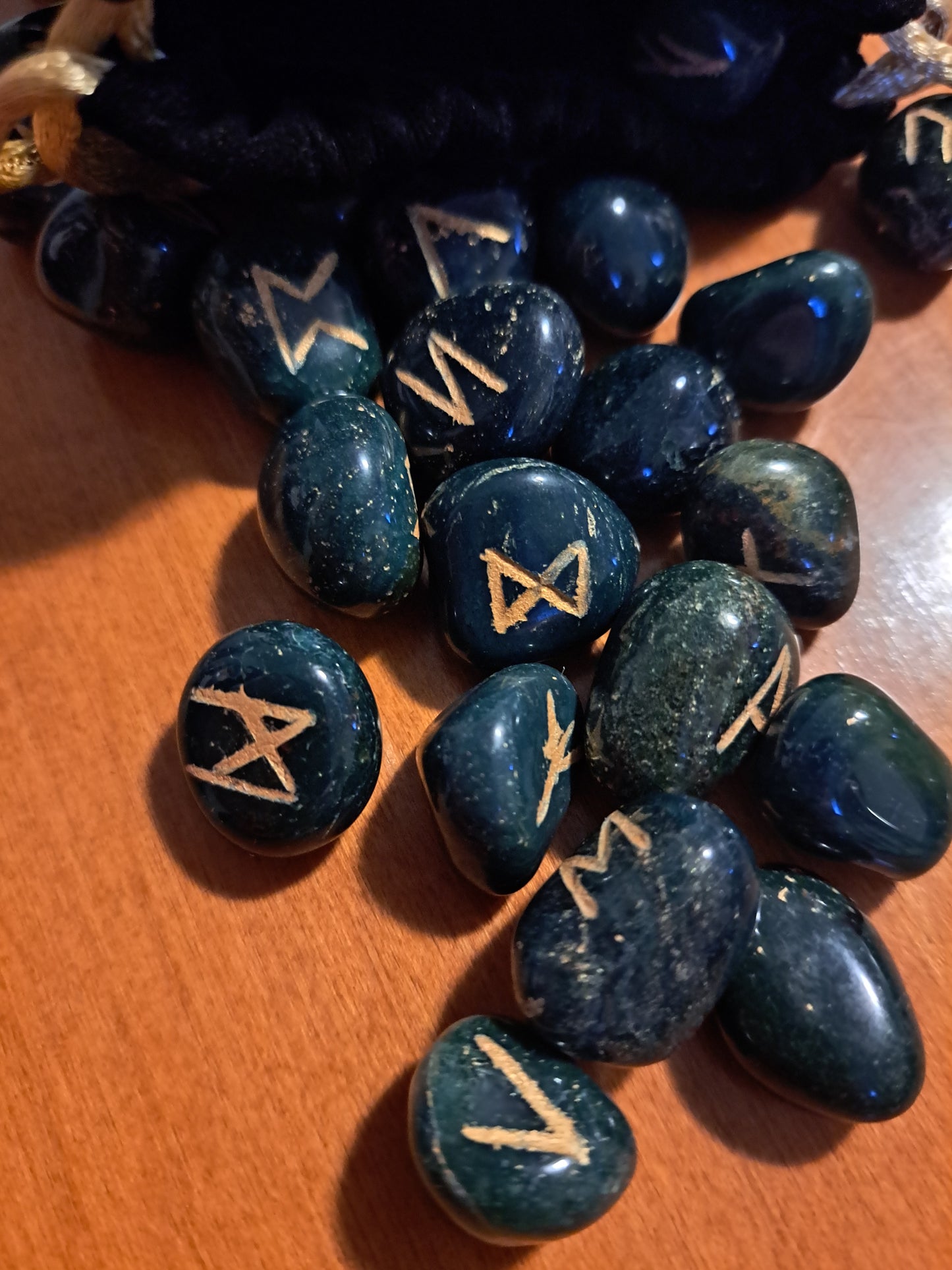 Bloodstone Rune Stones Set Crystal with Elder Futhark Letterings - Set 2