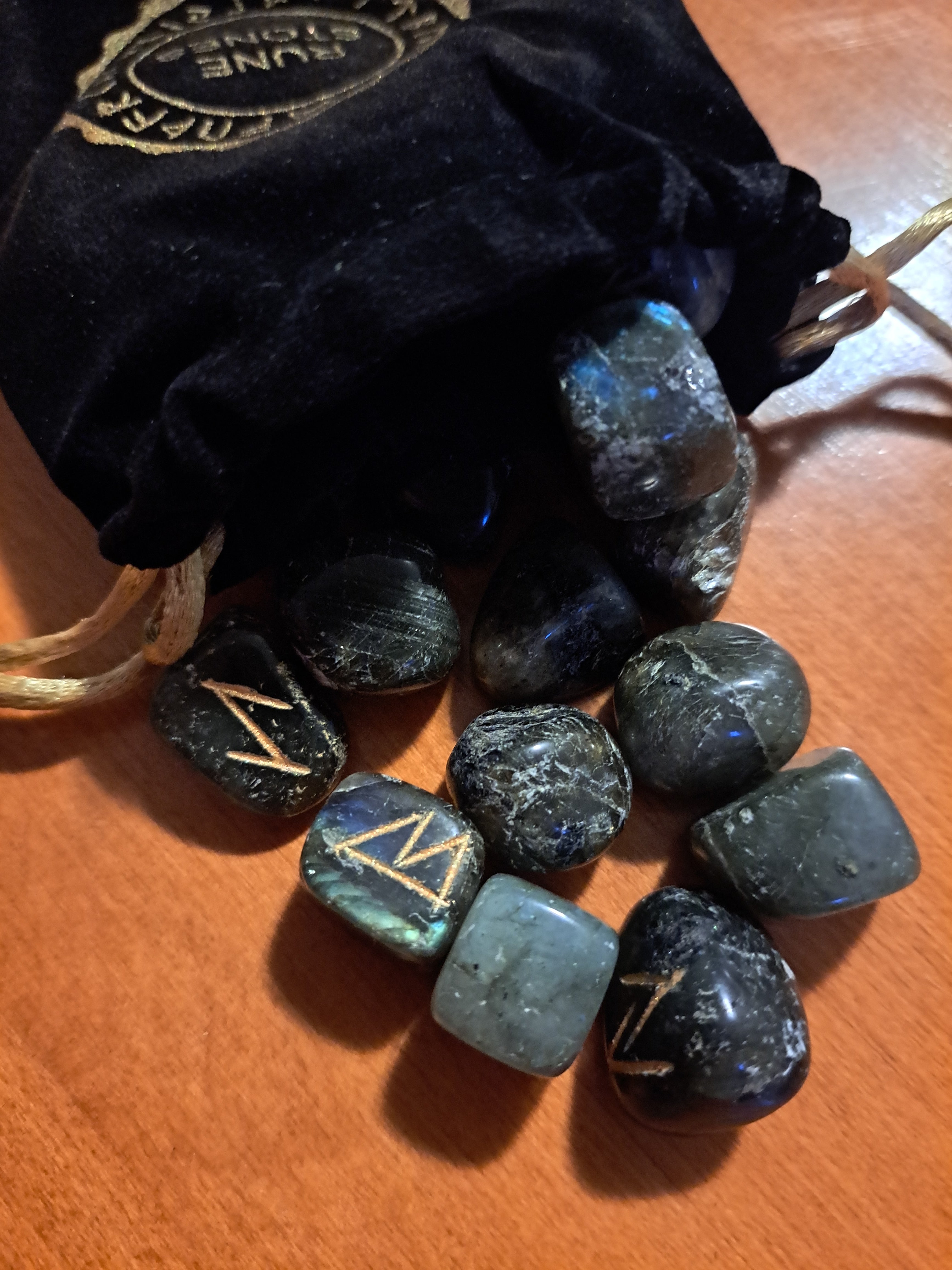 Labradorite hot sale rune stones