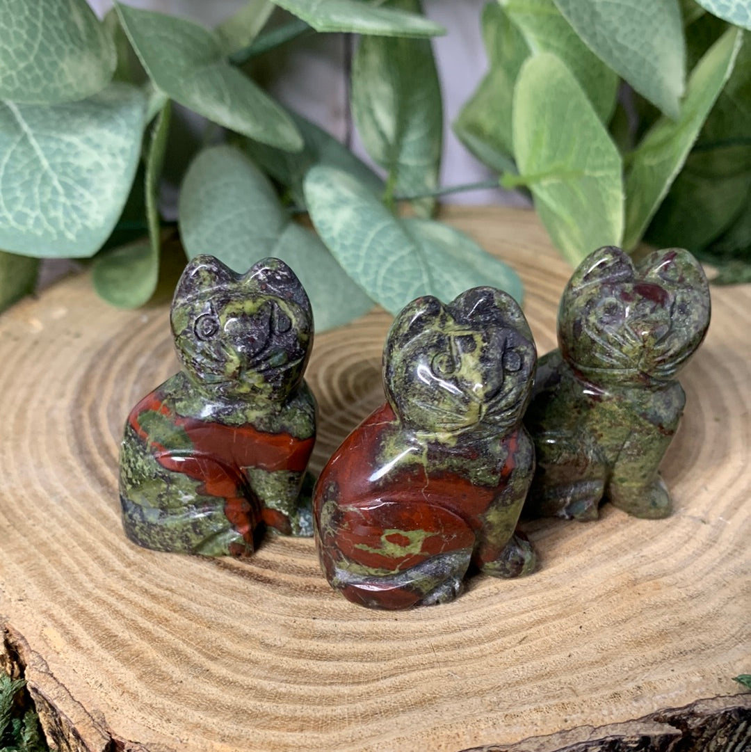 Cat Carvings - Blood Stone